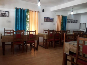 Khardung Laa View Hotel
